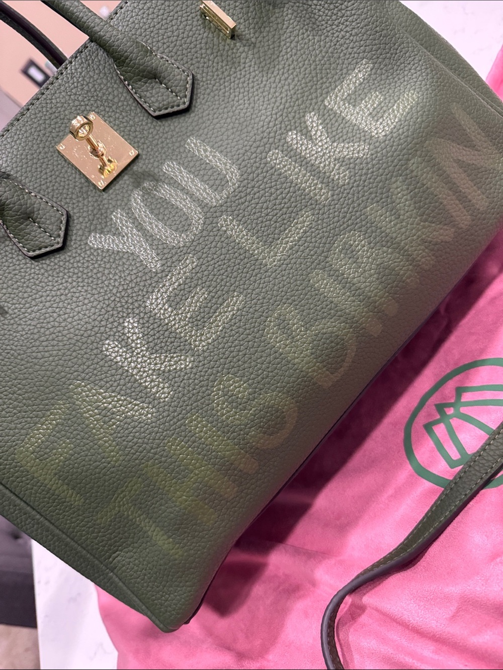 You Fake Like This Birkin Bag - Picture 2 of 7